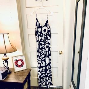 Navy and white Loft Maxi Dress 👗